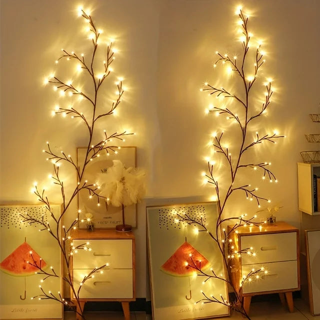 Yuletide Glow: Christmas USB Plug Vines