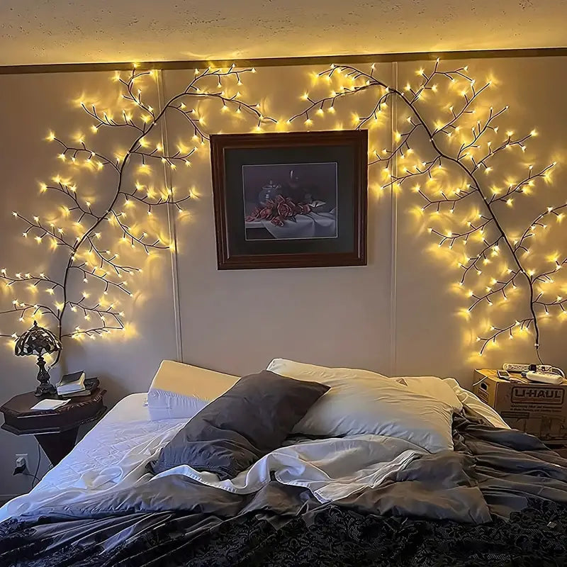 Yuletide Glow: Christmas USB Plug Vines