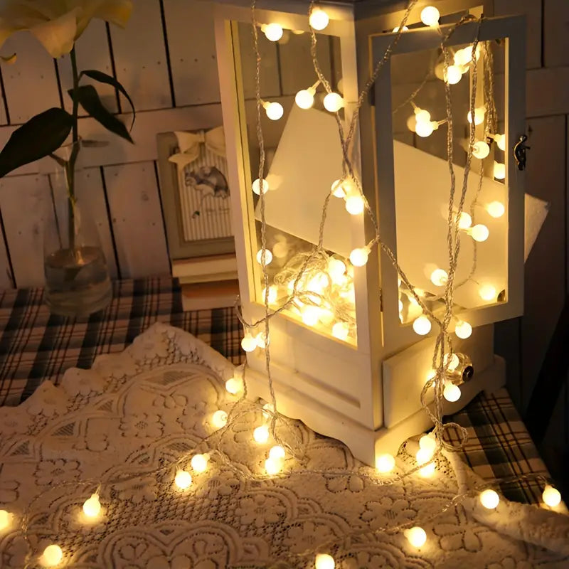 6m LED Ball Garland Fairy String Lights for Festive Decorations - Battery-Powered
