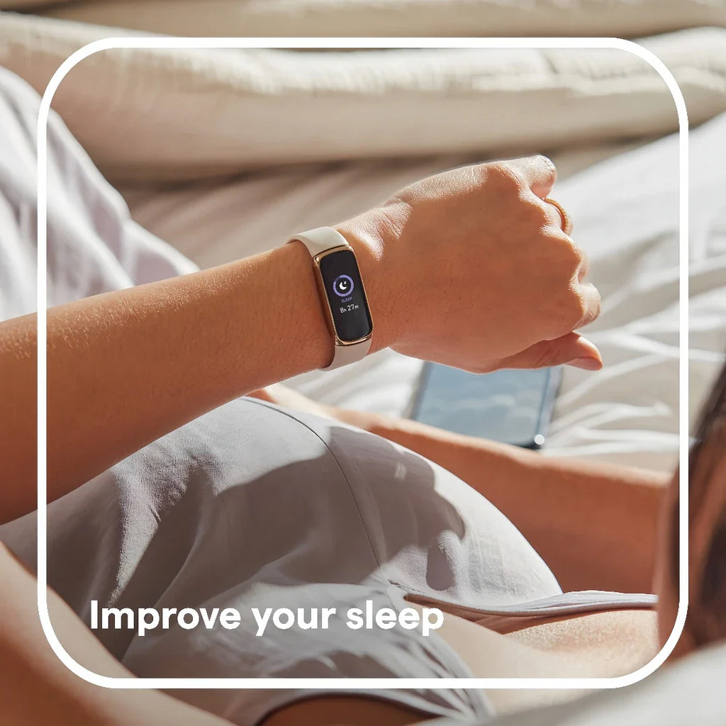 Fitness Tracker with AMOLED Display White