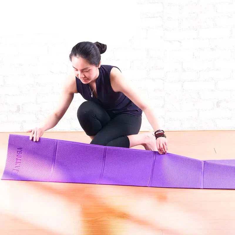 Folding Pvc Yoga Mat For Fitness And Pilates