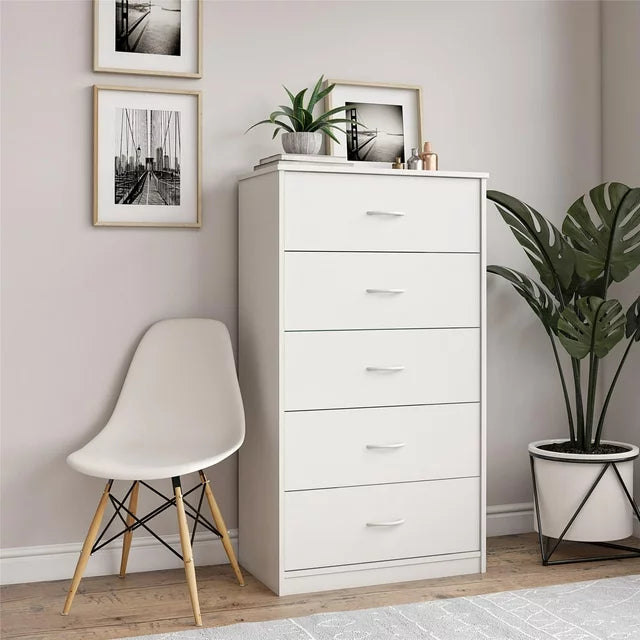 Classic Elegance: Five-Drawer Chest For Organized Living
