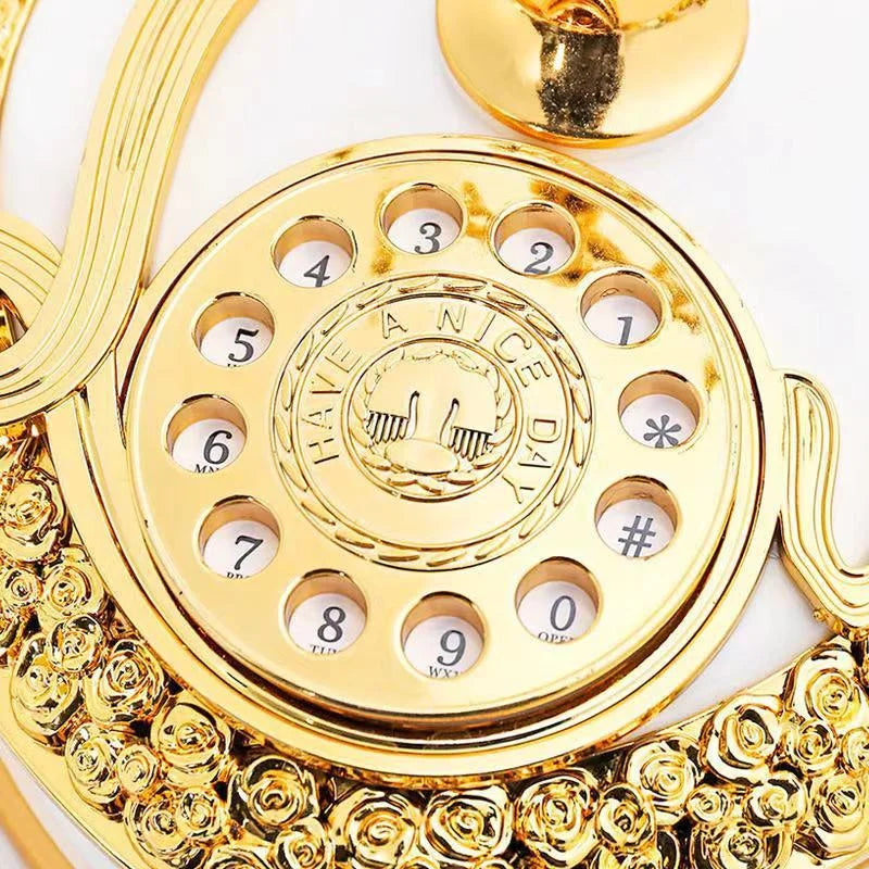 Vintage-Inspired Old-Fashioned Telephone Music Box in Light Luxury Classic Style