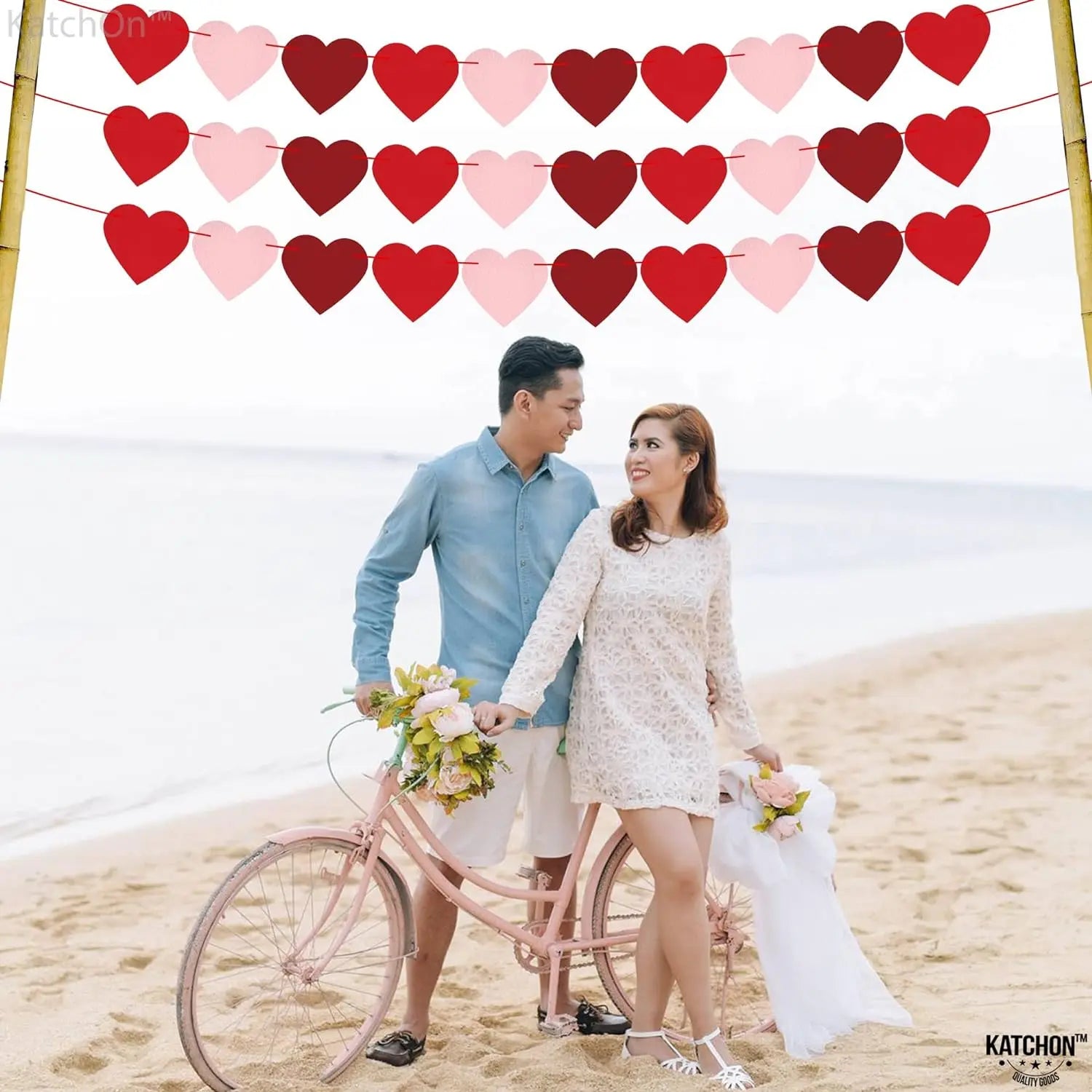 Festive Love - 4pcs Pre-Assembled Felt Heart Garland Banner for Valentine's Day Deco