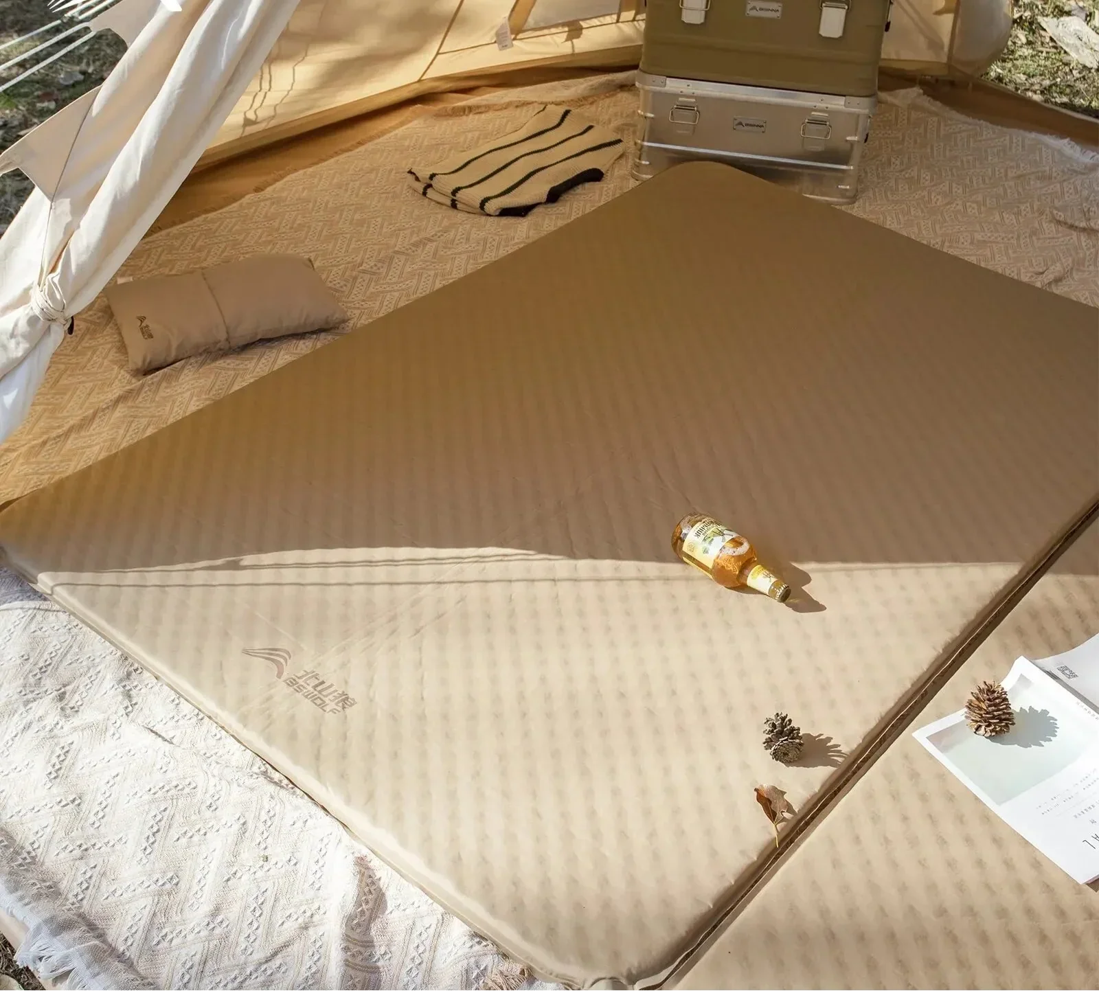 Self-Inflating Camping Air Mattress Thickened Folding Tent Mat Brown