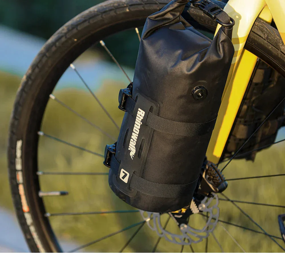 Waterproof 4L Bike Front Fork Bag PC Set with Mounting Base Black
