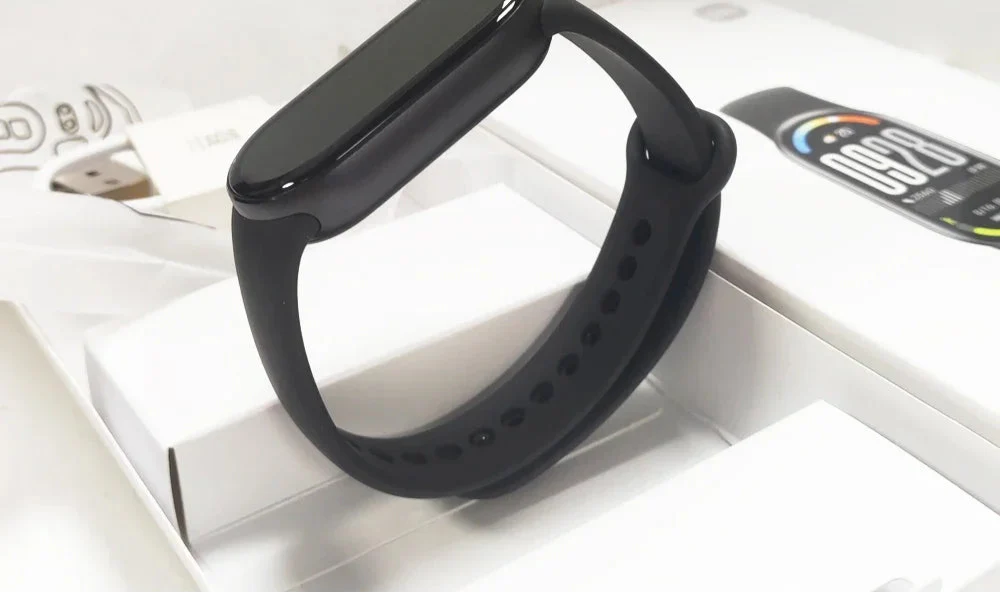 MOLED Fitness Tracker Black