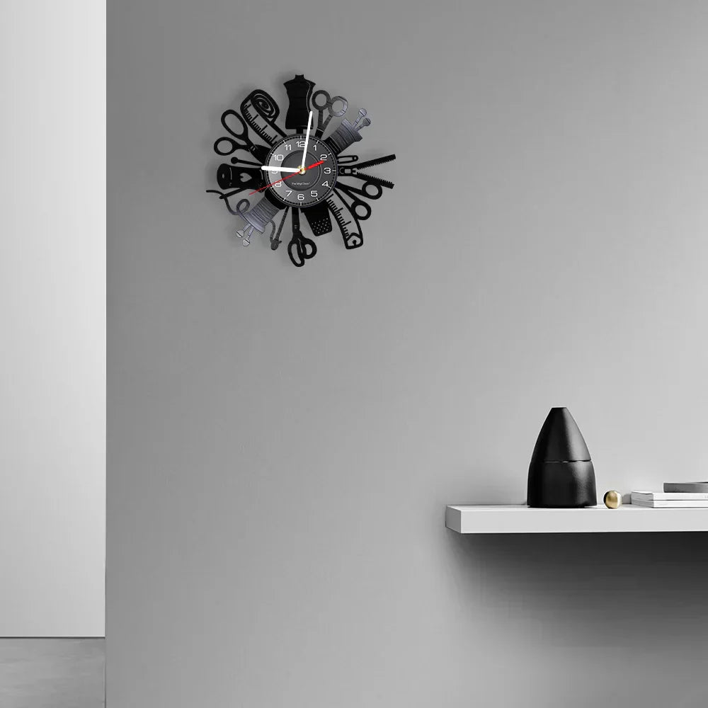 Vintage Sewing Machine Wall Clock: Retro Chic for Timeless Decor