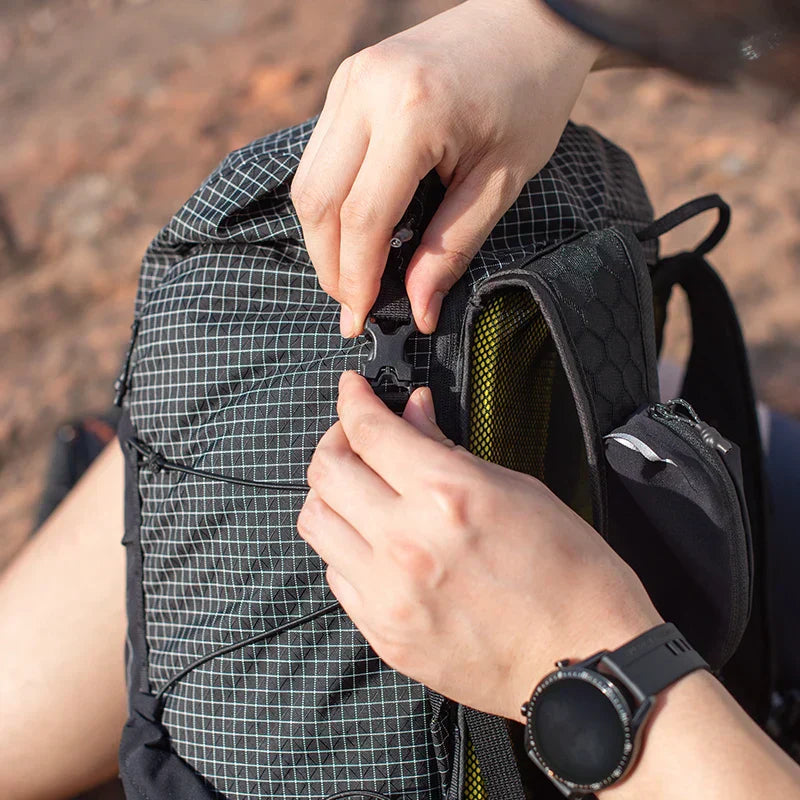 Unisex Multifunction Hiking Daypack for Travel