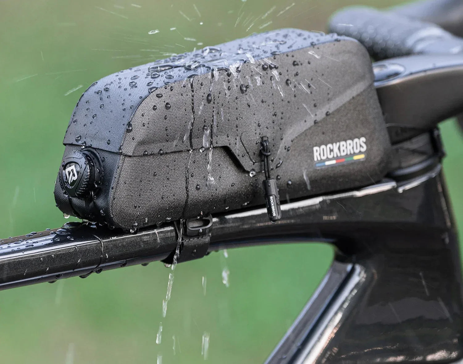 Waterproof 0.6L Top Tube Lightweight Frame Storage Bag Black