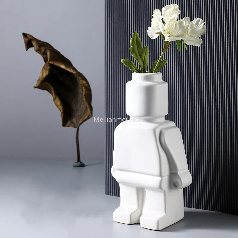 Nordic Ceramic Robot Vas