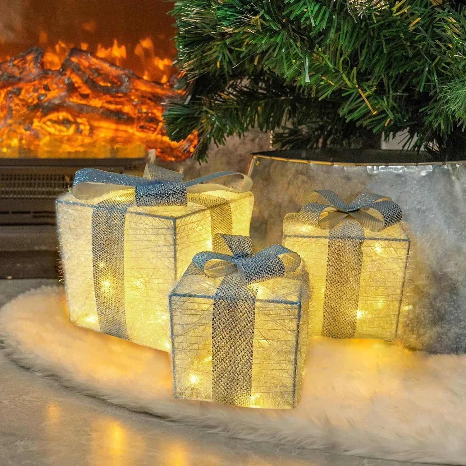 Set Of 3 Led Christmas Lighted Gift Boxes