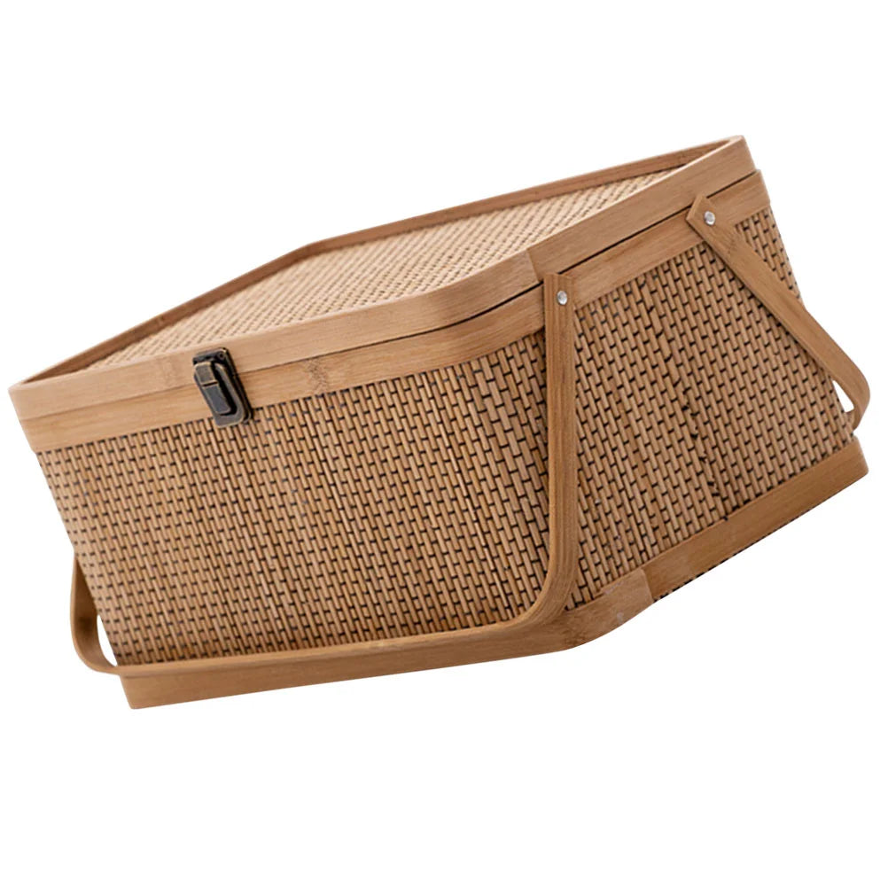 Woven Storage Basket With Locking Lid For Picnic