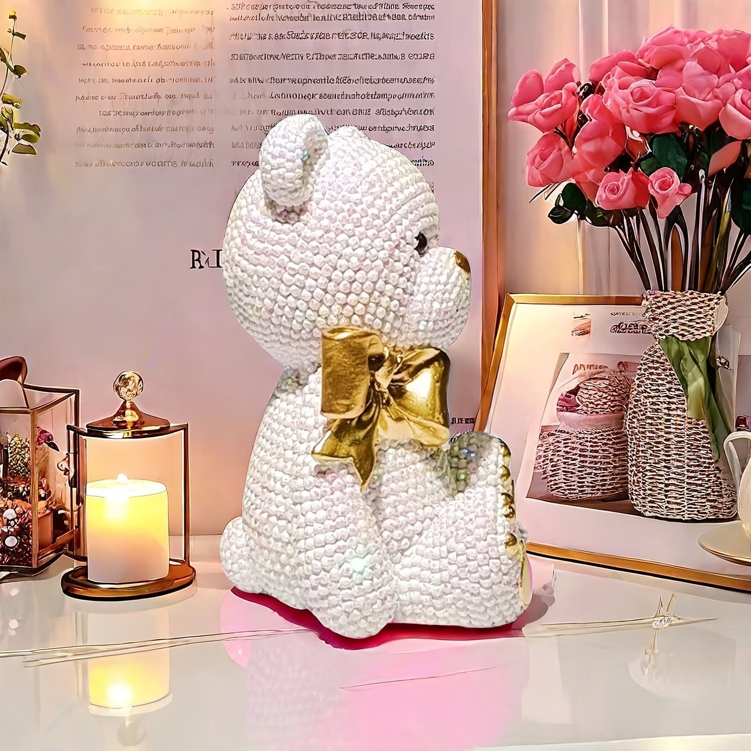 Cute Resin Bear Statue For Room Decor