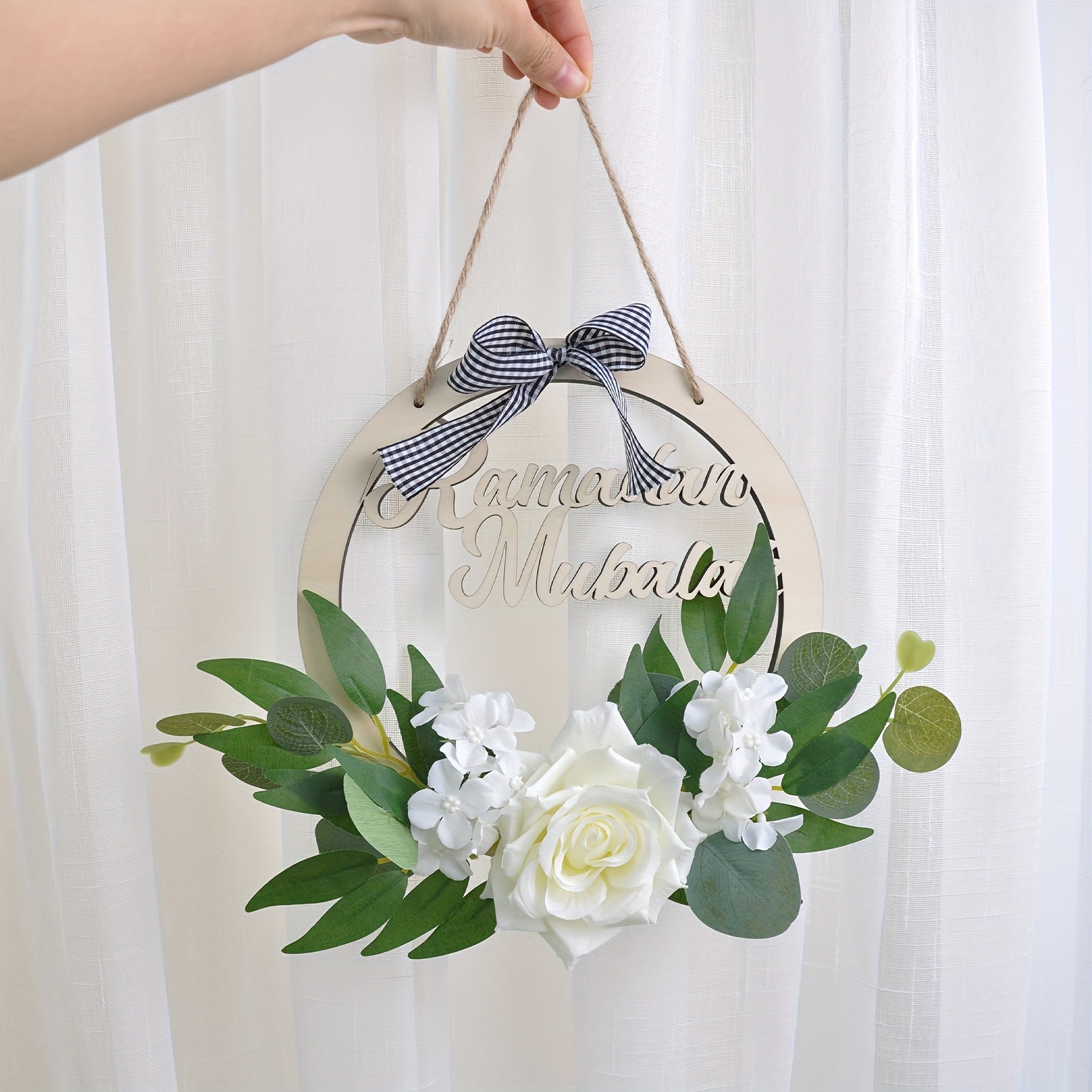 33cm Ramadan Mubarak Wooden Hanging Wreath Sign