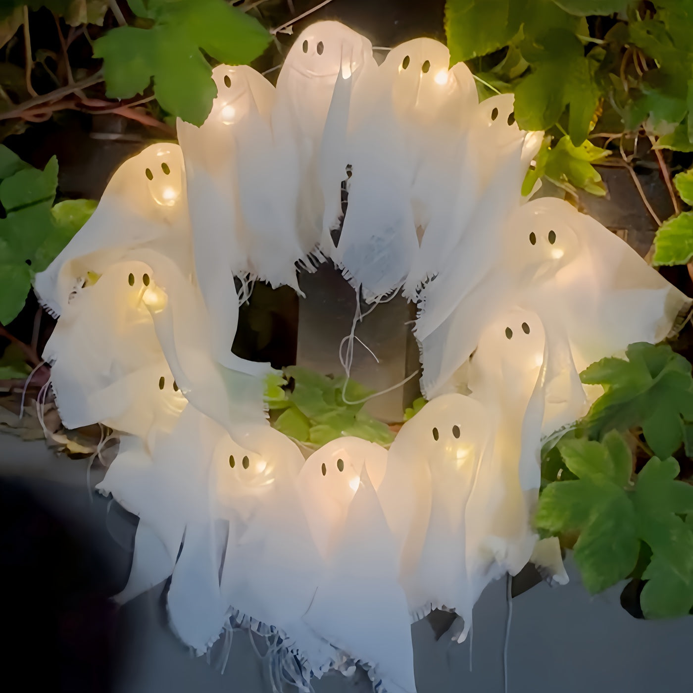 Halloween Glowing Wreath with 8 LED Lights