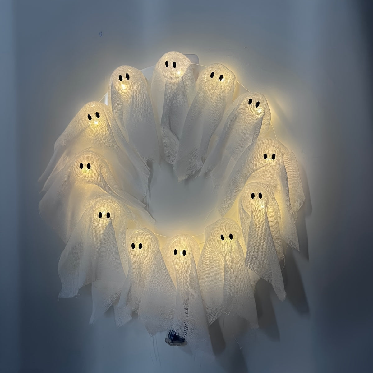Halloween Glowing Wreath with 8 LED Lights