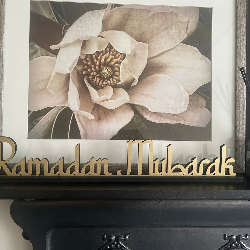 Elegant Wooden Ramadan Mubarak Table Sign
